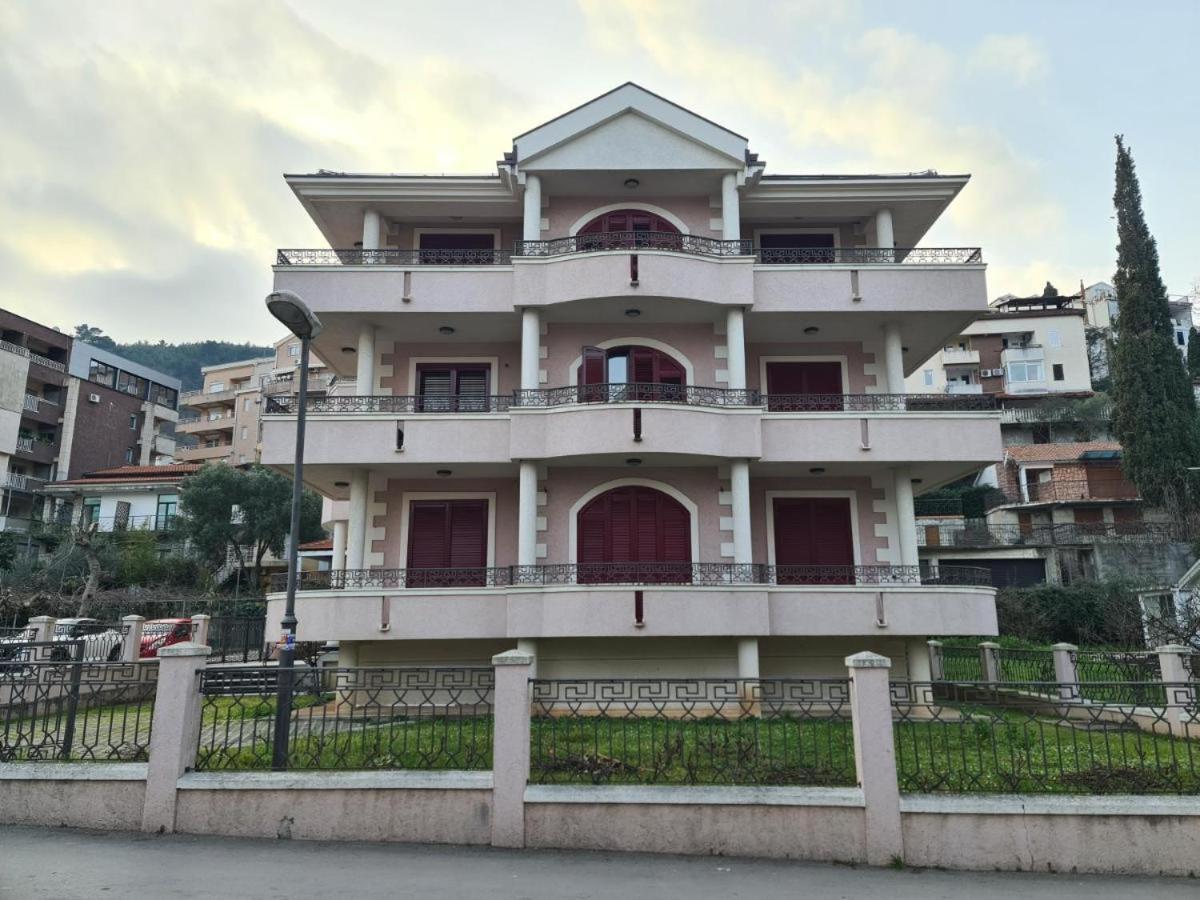 Villa Roselina Budva Eksteriør billede